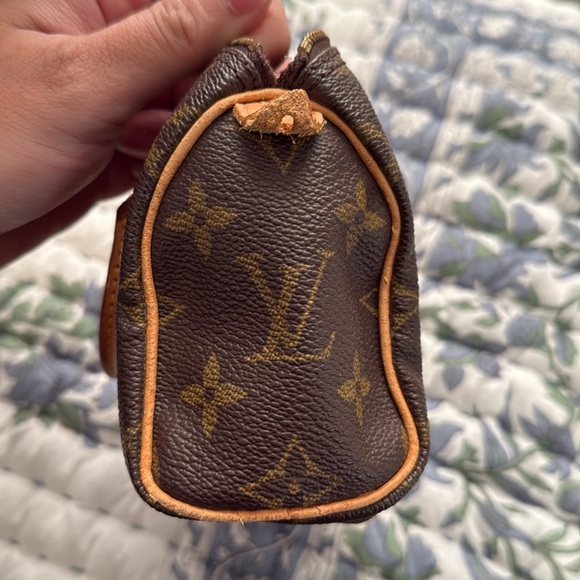Louis Vuitton Mini Speedy - Picture 5 of 17